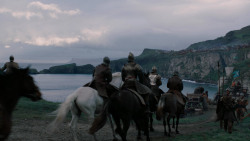 extant_GameOfThrones_2x04-GardenOfBones_1396