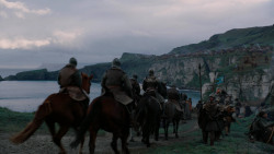 extant_GameOfThrones_2x04-GardenOfBones_1398