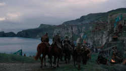 extant_GameOfThrones_2x04-GardenOfBones_1400