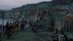 extant_GameOfThrones_2x04-GardenOfBones_1405