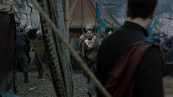 extant_GameOfThrones_2x04-GardenOfBones_1420