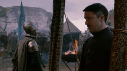 extant_GameOfThrones_2x04-GardenOfBones_1435