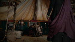 extant_GameOfThrones_2x04-GardenOfBones_1441