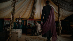 extant_GameOfThrones_2x04-GardenOfBones_1447