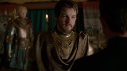 extant_GameOfThrones_2x04-GardenOfBones_1503