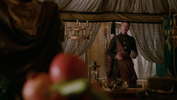 extant_GameOfThrones_2x04-GardenOfBones_1521