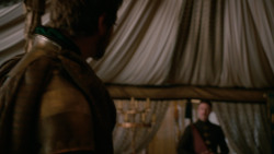 extant_GameOfThrones_2x04-GardenOfBones_1540