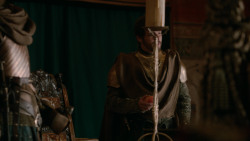extant_GameOfThrones_2x04-GardenOfBones_1543
