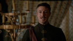 extant_GameOfThrones_2x04-GardenOfBones_1577