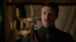 extant_GameOfThrones_2x04-GardenOfBones_1590