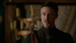 extant_GameOfThrones_2x04-GardenOfBones_1594