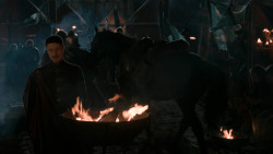 extant_GameOfThrones_2x04-GardenOfBones_1615