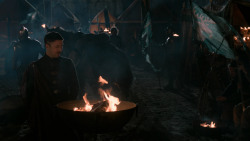 extant_GameOfThrones_2x04-GardenOfBones_1617