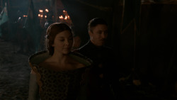 extant_GameOfThrones_2x04-GardenOfBones_1646