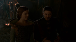 extant_GameOfThrones_2x04-GardenOfBones_1651