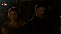 extant_GameOfThrones_2x04-GardenOfBones_1662