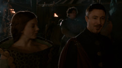 extant_GameOfThrones_2x04-GardenOfBones_1670