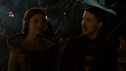 extant_GameOfThrones_2x04-GardenOfBones_1678