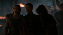 extant_GameOfThrones_2x04-GardenOfBones_1696