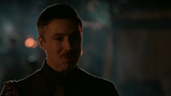 extant_GameOfThrones_2x04-GardenOfBones_1749