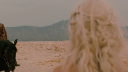 extant_GameOfThrones_2x04-GardenOfBones_1864