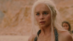extant_GameOfThrones_2x04-GardenOfBones_1904