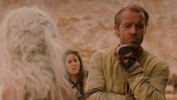 extant_GameOfThrones_2x04-GardenOfBones_1919
