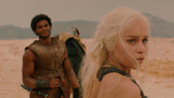 extant_GameOfThrones_2x04-GardenOfBones_1936