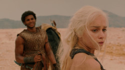 extant_GameOfThrones_2x04-GardenOfBones_1938