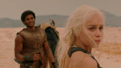 extant_GameOfThrones_2x04-GardenOfBones_1939