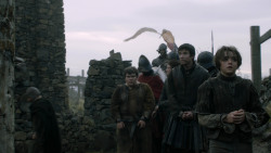extant_GameOfThrones_2x04-GardenOfBones_1959