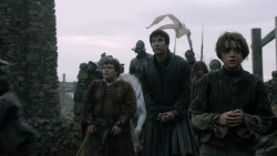 extant_GameOfThrones_2x04-GardenOfBones_1961