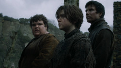 extant_GameOfThrones_2x04-GardenOfBones_1991