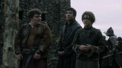 extant_GameOfThrones_2x04-GardenOfBones_1993
