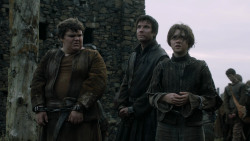 extant_GameOfThrones_2x04-GardenOfBones_1998