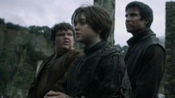 extant_GameOfThrones_2x04-GardenOfBones_1999