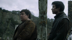 extant_GameOfThrones_2x04-GardenOfBones_2008