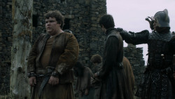 extant_GameOfThrones_2x04-GardenOfBones_2009
