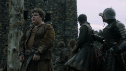 extant_GameOfThrones_2x04-GardenOfBones_2010