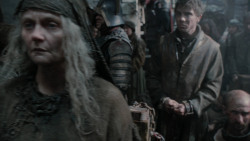 extant_GameOfThrones_2x04-GardenOfBones_2039