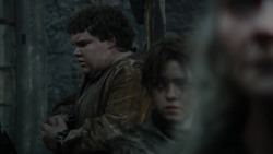 extant_GameOfThrones_2x04-GardenOfBones_2056