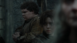 extant_GameOfThrones_2x04-GardenOfBones_2058