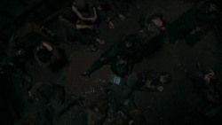 extant_GameOfThrones_2x04-GardenOfBones_2175