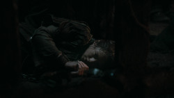 extant_GameOfThrones_2x04-GardenOfBones_2185