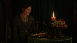 extant_GameOfThrones_2x04-GardenOfBones_2189