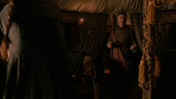 extant_GameOfThrones_2x04-GardenOfBones_2214