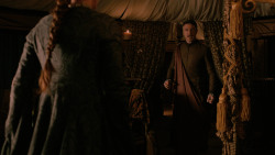 extant_GameOfThrones_2x04-GardenOfBones_2217