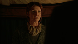 extant_GameOfThrones_2x04-GardenOfBones_2225