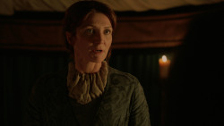 extant_GameOfThrones_2x04-GardenOfBones_2229