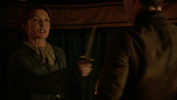 extant_GameOfThrones_2x04-GardenOfBones_2249